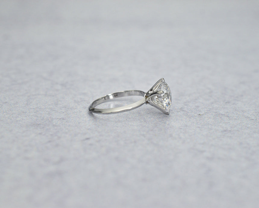 OLEANDER Knife Edge Solitaire